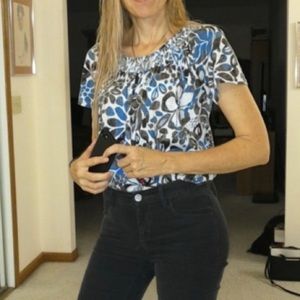 LOFT cotton floral, short sleeve shirt